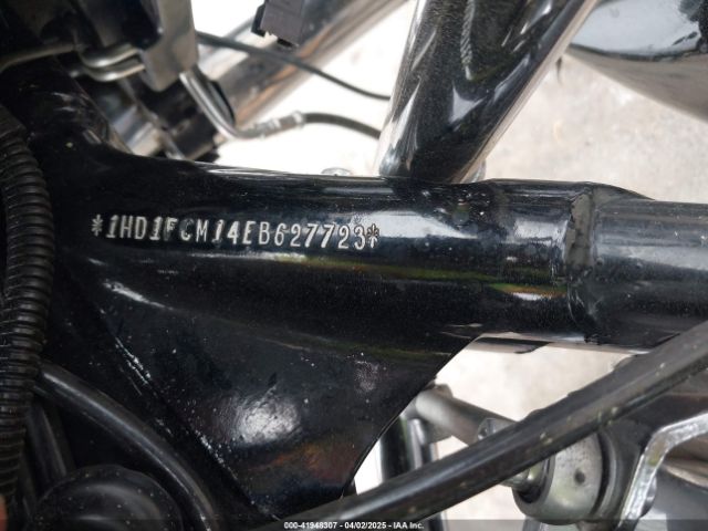 2014 HARLEY-DAVIDSON FLHTCU 1HD1FCM14EB627723 Photo 9