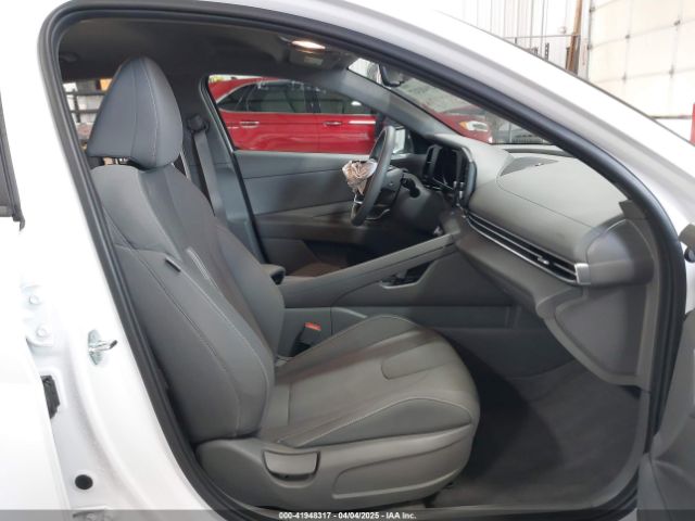 KMHLM4AJ6PU063120 Hyundai Elantra Hybrid Blue