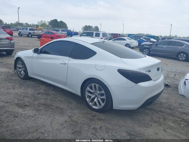 KMHHT6KJ1GU134260 Hyundai Genesis 3.8 Base