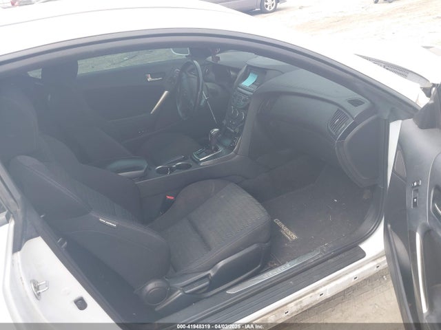 KMHHT6KJ1GU134260 Hyundai Genesis 3.8 Base