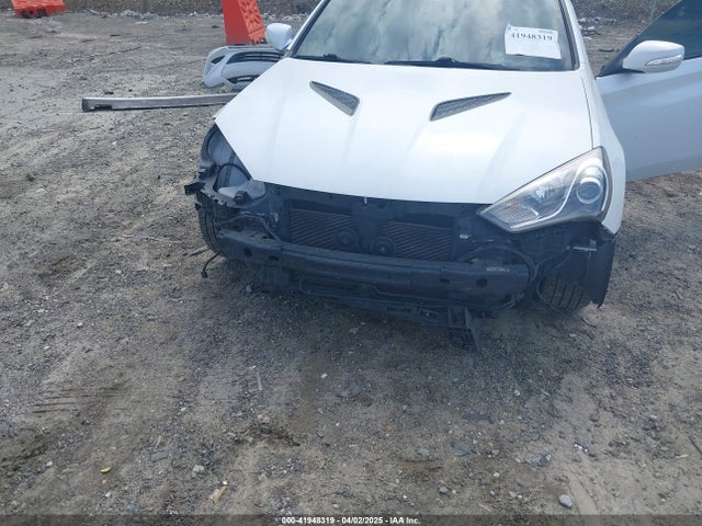 KMHHT6KJ1GU134260 Hyundai Genesis 3.8 Base