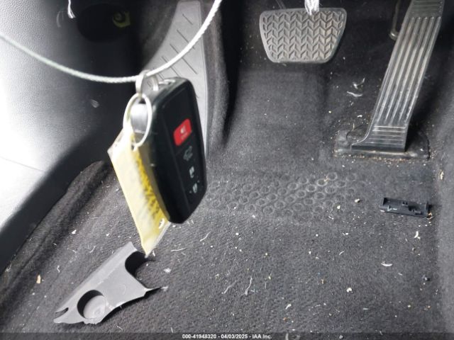 5TDKDRAH9PS039652 Toyota Highlander Le