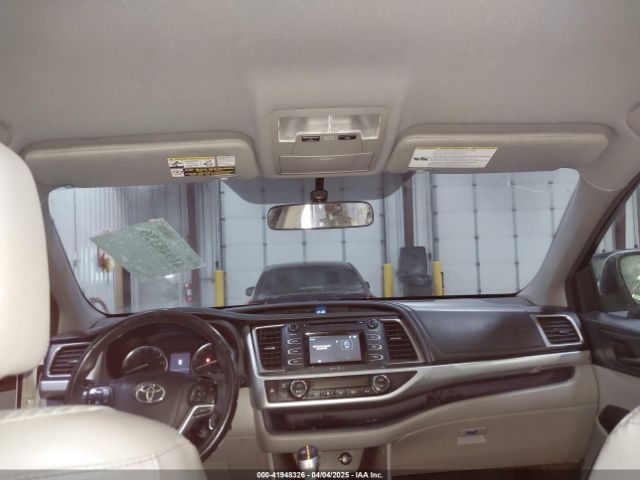 5TDZKRFH6FS079022 Toyota Highlander Le Plus V6