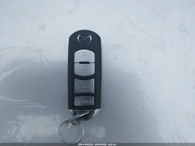 2018 MAZDA MAZDA3 3MZBN1V3XJM275308 Photo 10