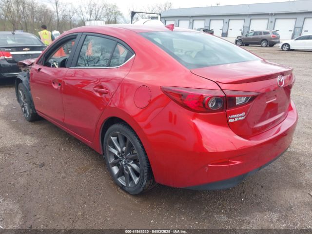 2018 MAZDA MAZDA3 3MZBN1V3XJM275308 Photo 2