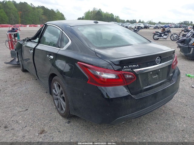 1N4AL3AP6JC262118 Nissan Altima 2.5 Sr