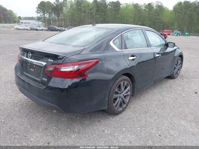1N4AL3AP6JC262118 Nissan Altima 2.5 Sr