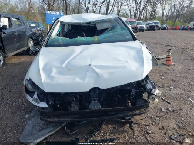 3VW2A7AU2FM047369 Volkswagen Golf Tdi S 4-door