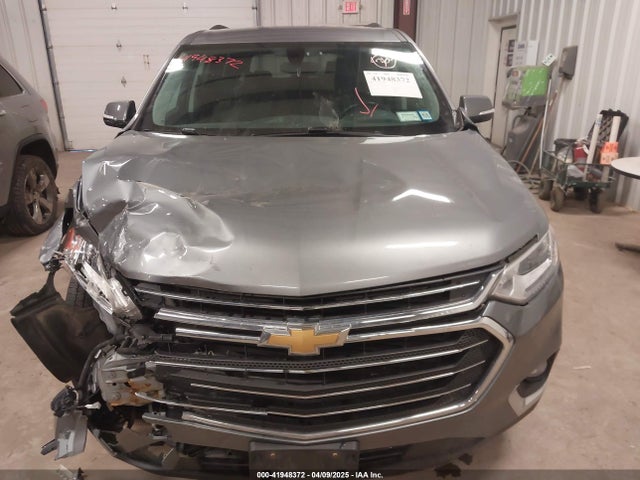 1GNERGKW0KJ230695 Chevrolet Traverse 1lt