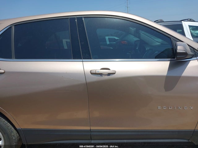 3GNAXJEV7JL260319 Chevrolet EQUINOX LT