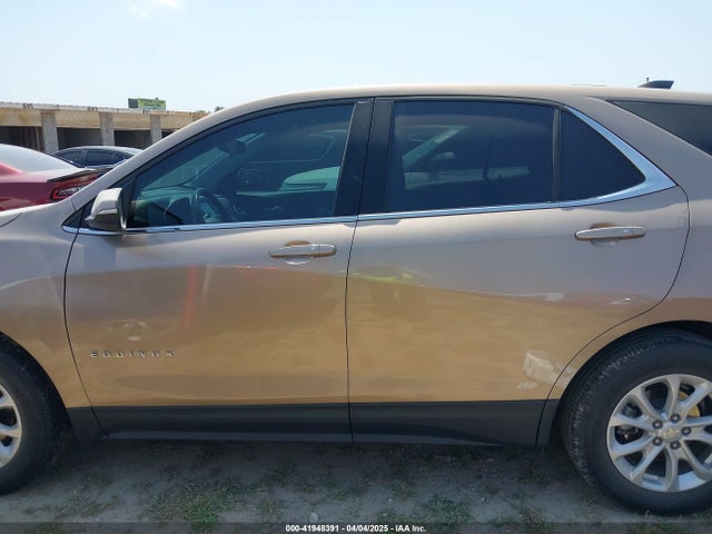 3GNAXJEV7JL260319 Chevrolet EQUINOX LT