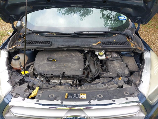 1FMCU0GD5JUA32314 Ford ESCAPE SE