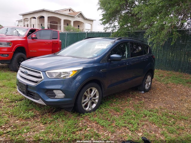 1FMCU0GD5JUA32314 Ford ESCAPE SE