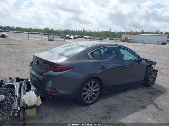Mazda Mazda3 Select Package 2020 3MZBPACL9LM127098 Image 4