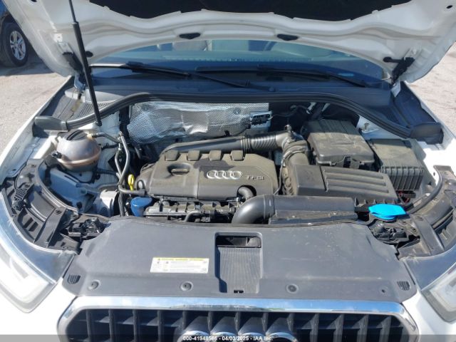 WA1EFCFS7FR010697 Audi Q3 2.0t Premium Plus