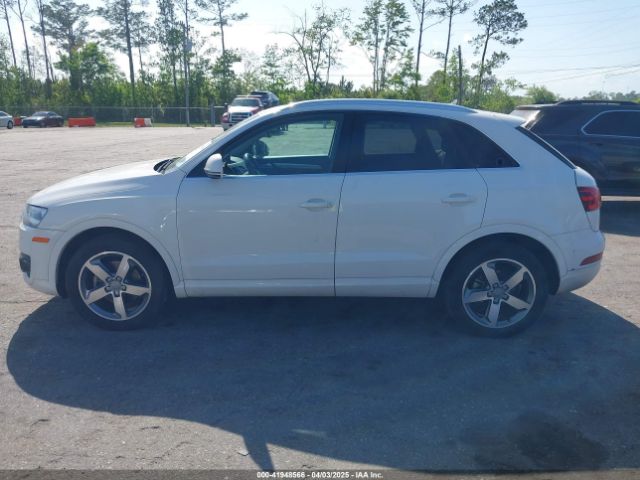WA1EFCFS7FR010697 Audi Q3 2.0t Premium Plus