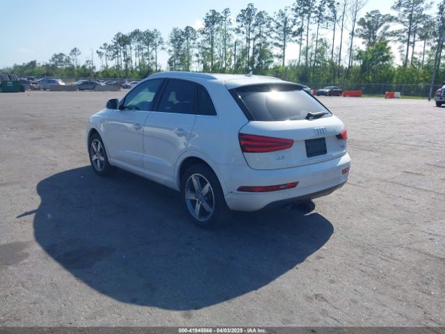 WA1EFCFS7FR010697 Audi Q3 2.0t Premium Plus