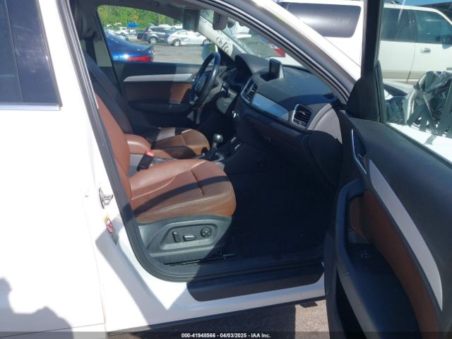 WA1EFCFS7FR010697 Audi Q3 2.0t Premium Plus