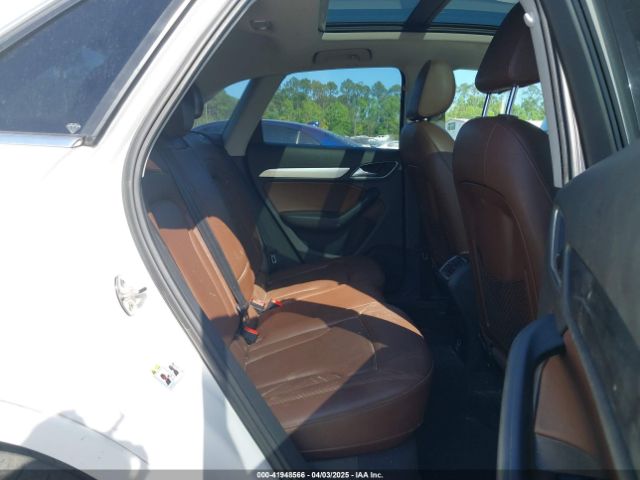 WA1EFCFS7FR010697 Audi Q3 2.0t Premium Plus