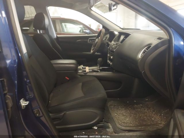 5N1DR2MM5JC654942 Nissan Pathfinder Sv