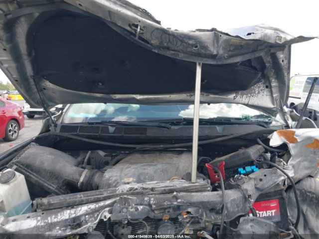 5TFGY5F14JX239984 Toyota Tundra Platinum 5.7l V8