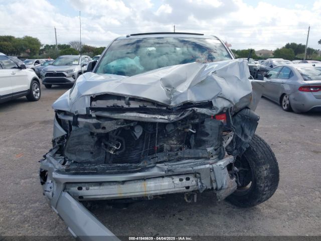 5TFGY5F14JX239984 Toyota Tundra Platinum 5.7l V8