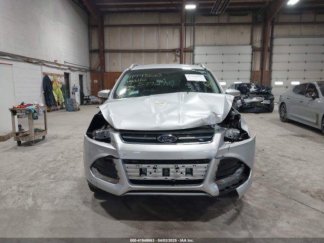 1FMCU9JX7GUB34598 Ford Escape Titanium