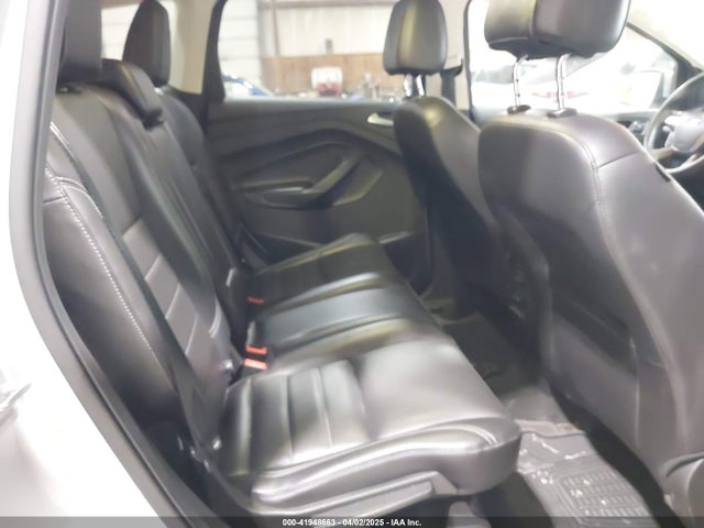 1FMCU9JX7GUB34598 Ford Escape Titanium
