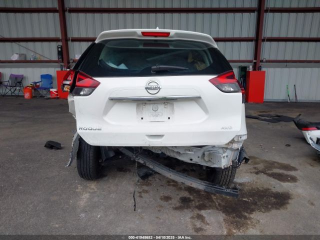 5N1AT2MV0KC832979 Nissan ROGUE S