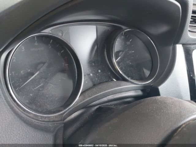 5N1AT2MV0KC832979 Nissan ROGUE S