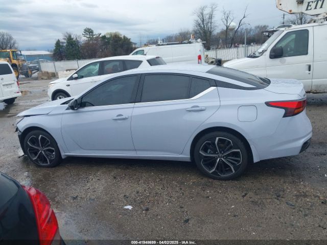 1N4BL4CWXRN353360 Nissan Altima Sr Intelligent Awd