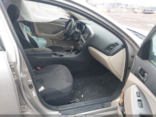 KNAGM4A77E5464822 KIA Optima Lx