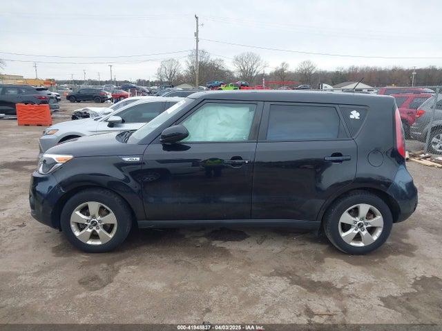 KNDJN2A2XH7468287 KIA Soul
