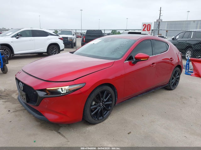 Mazda Mazda3 Premium Package 2019 JM1BPANM3K1117462 Image 2