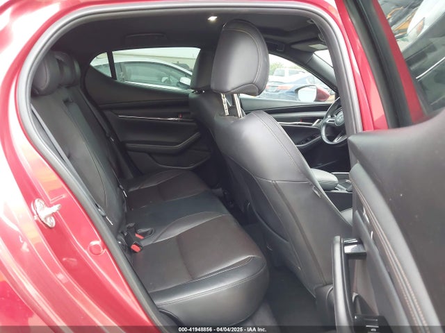 Mazda Mazda3 Premium Package 2019 JM1BPANM3K1117462 Image 8