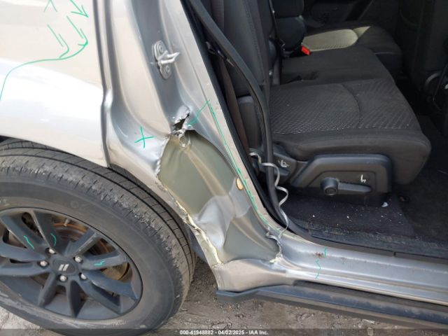 3C4PDCBB2KT798767 Dodge JOURNEY SE