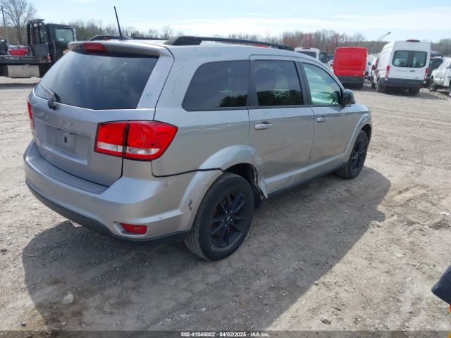 3C4PDCBB2KT798767 Dodge JOURNEY SE