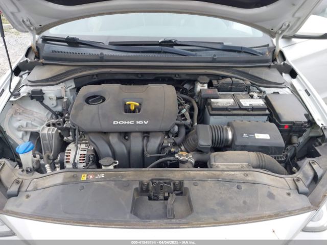5NPD84LF1JH317405 Hyundai ELANTRA SEL