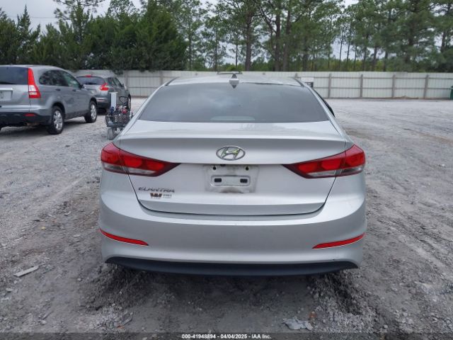 5NPD84LF1JH317405 Hyundai ELANTRA SEL