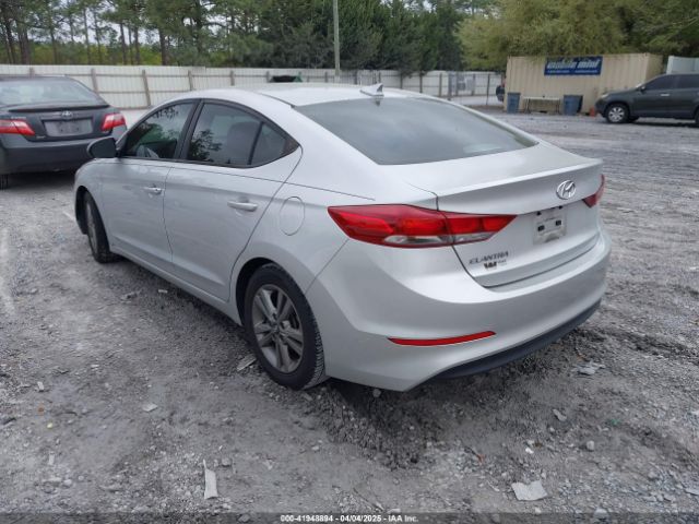 5NPD84LF1JH317405 Hyundai ELANTRA SEL