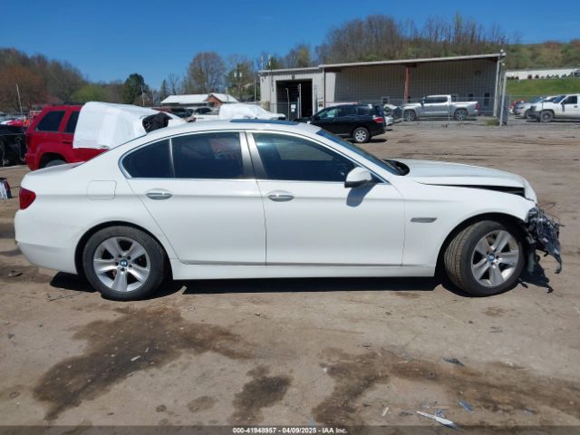 WBA5A7C54FG143565 BMW 528i Xdrive