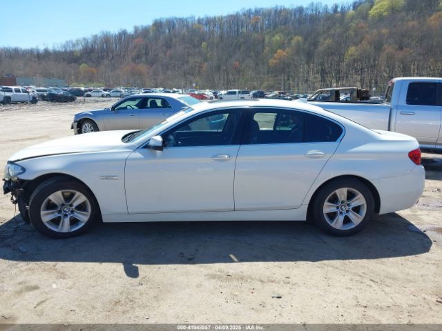 WBA5A7C54FG143565 BMW 528i Xdrive