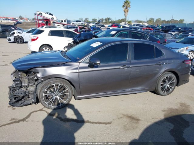 4T1B21HK0KU513268 Toyota Camry Hybrid Se