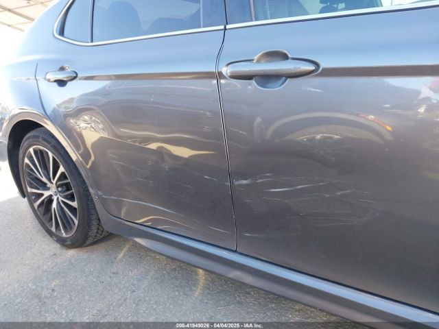4T1B21HK0KU513268 Toyota Camry Hybrid Se