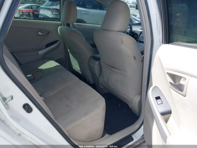 JTDKN3DU0F0479215 Toyota Prius Three