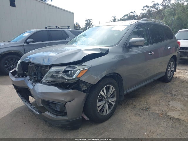 Nissan Pathfinder S 2017 5N1DR2MN3HC601112 Image 2