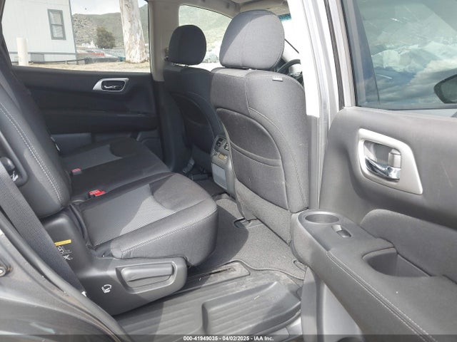 Nissan Pathfinder S 2017 5N1DR2MN3HC601112 Image 8
