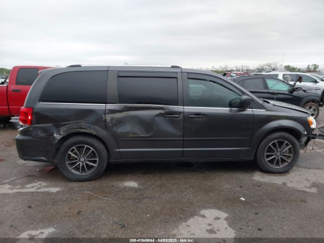 2C4RDGCG1HR750134 Dodge Grand Caravan Sxt