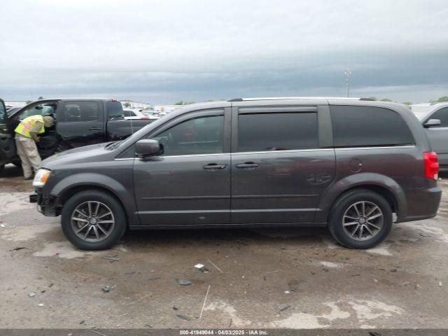 2C4RDGCG1HR750134 Dodge Grand Caravan Sxt