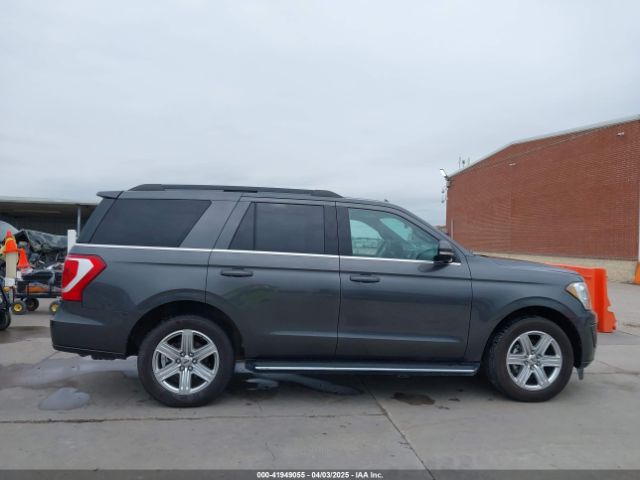 1FMJU1HT6JEA58918 Ford Expedition Xlt
